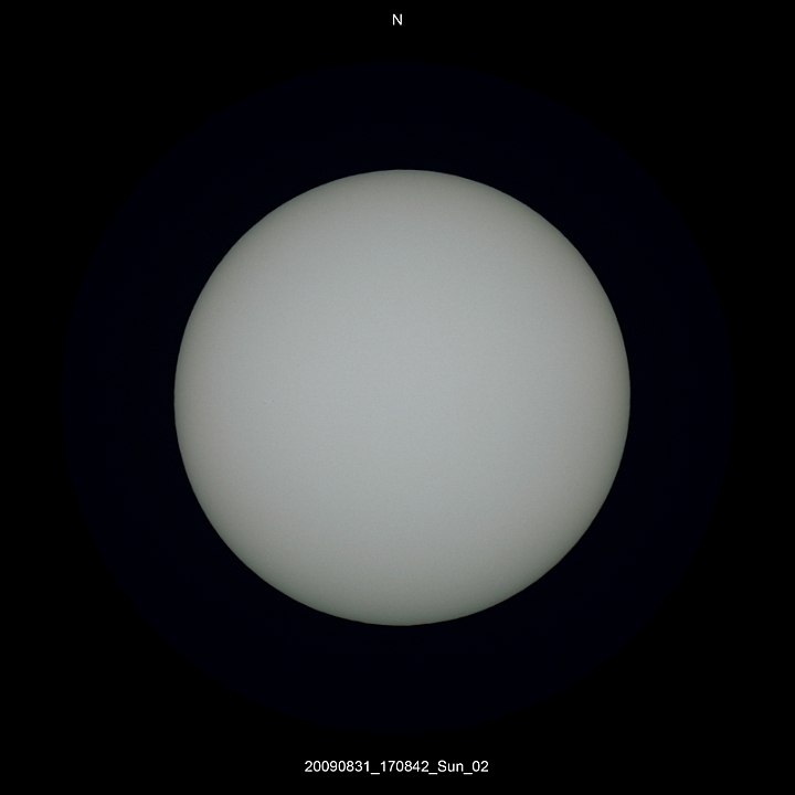 20090831_170842_Sun_02.JPG -   Newton d 303,15 / af 1623 & Coma Corrector CANON-EOS5D (AFC-Filter) 50 ASA Baader Tape-3.8 Filter 1 light-frame 1/5000s Canon-RAW-Image, Adobe-PS-CS  